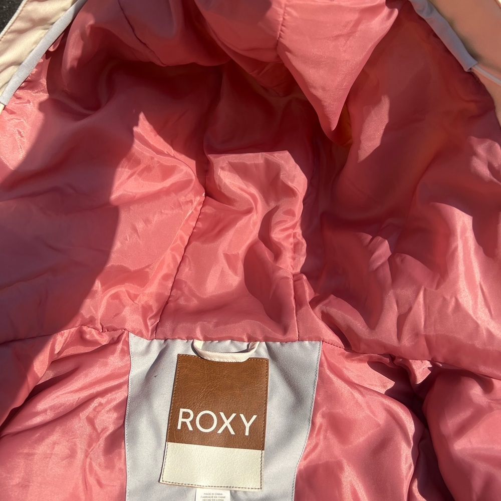 White and Pink Roxy Jacket - Picture 5 of 5